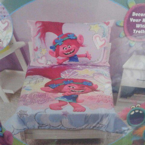 Troll 4pc Toddler Bedding Set