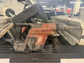 Cordless roto hammer