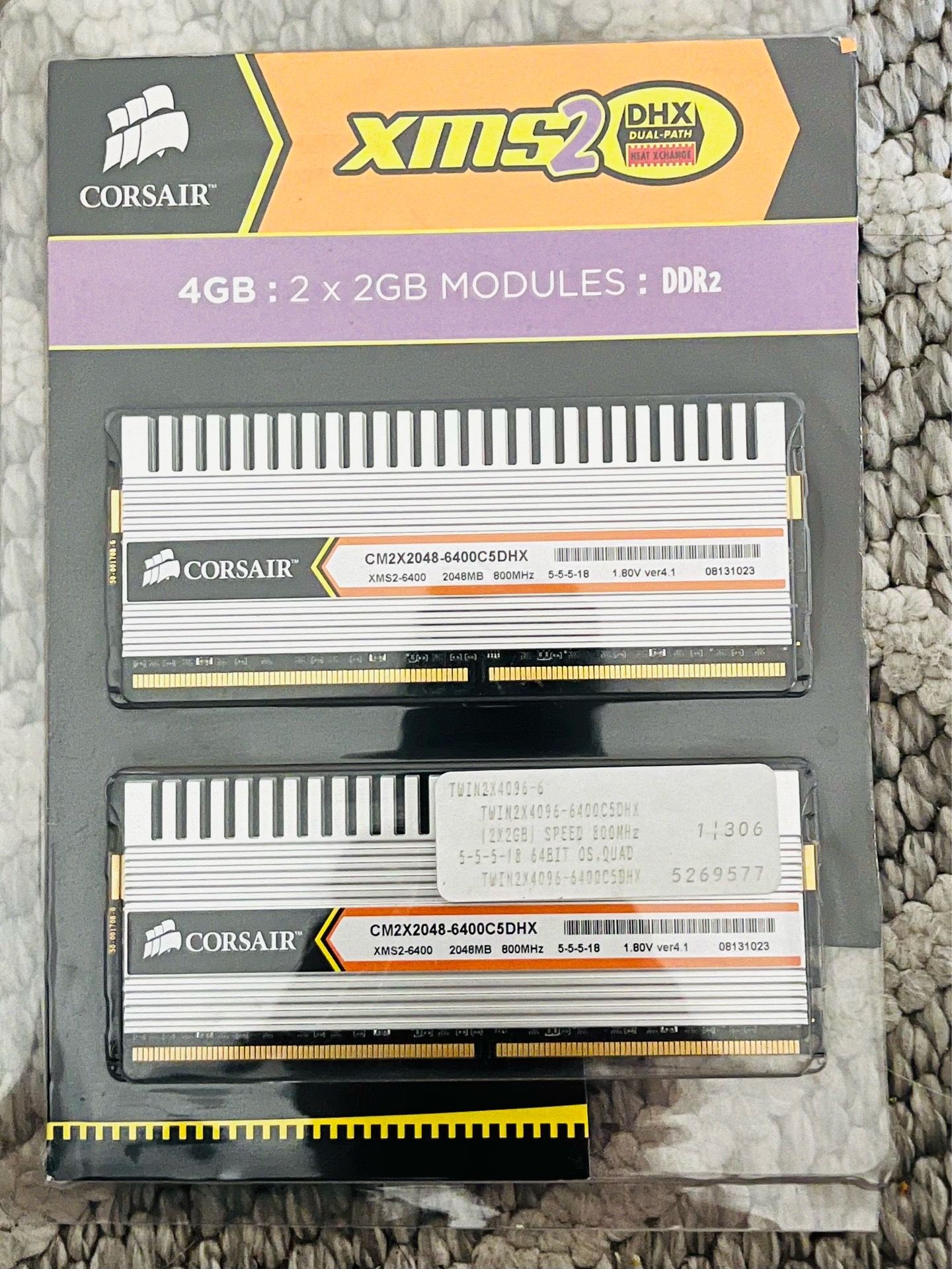 Corsair XMS2 4GB:2x2GB Modules:DDR2