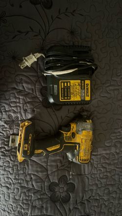 De Walt and charging station