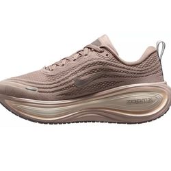 Nike Vomero Plus Running Shoes