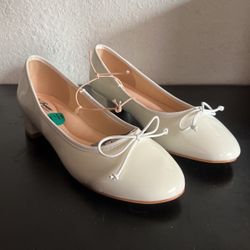 Flats With Small Heel