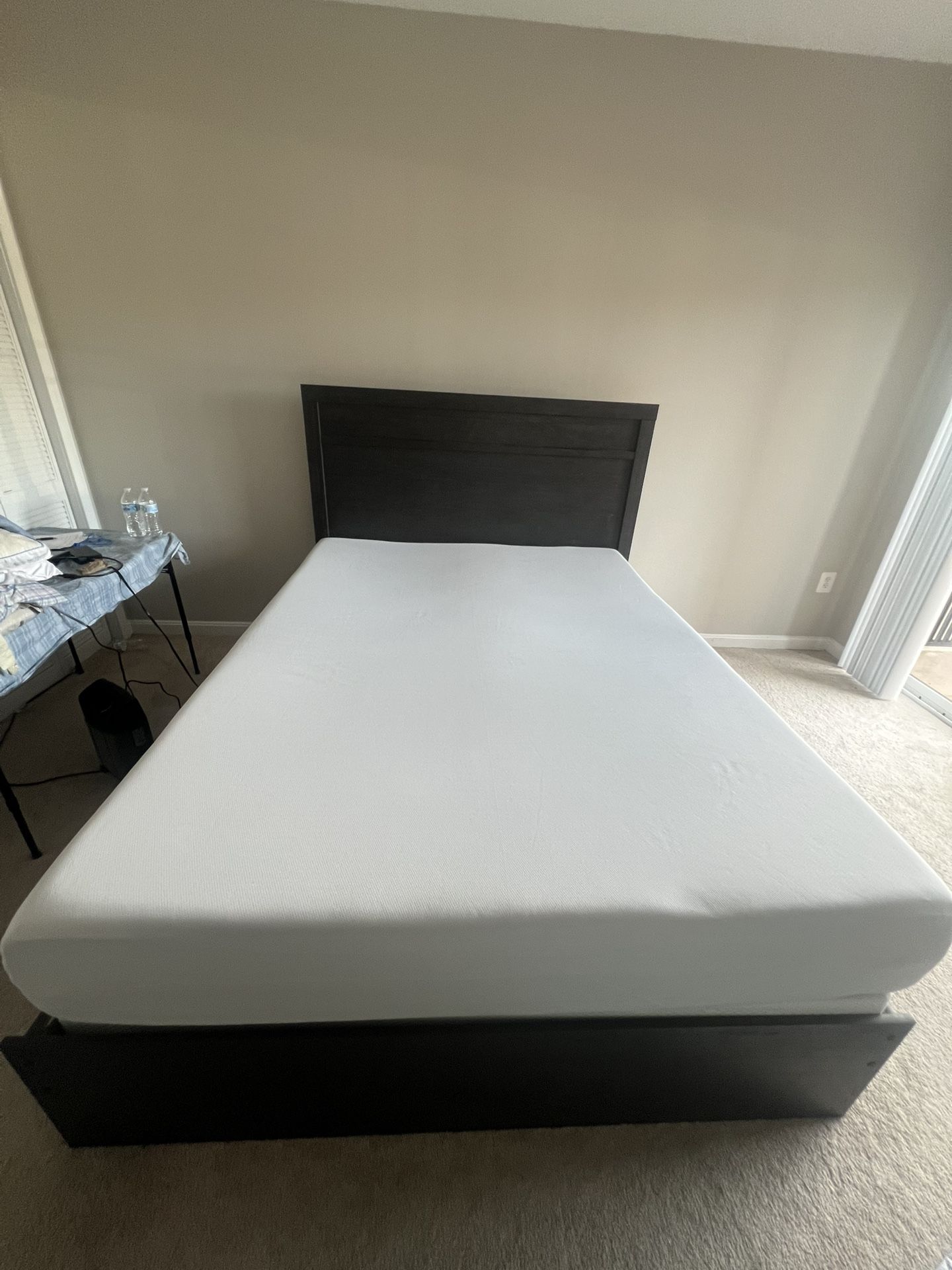 10” Inch Queen Size Memory Foam Mattresses
