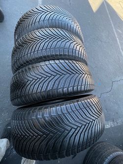 235/55R20 MICHELIN CROSSCLIMATE2