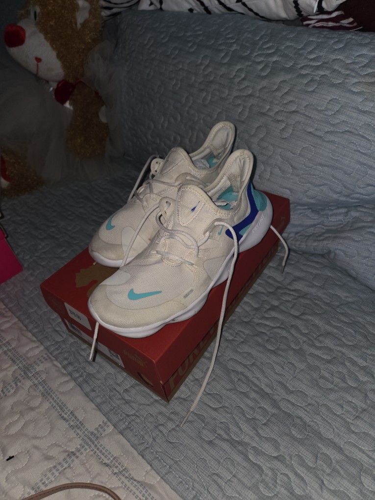 Nike Free Run Tennis