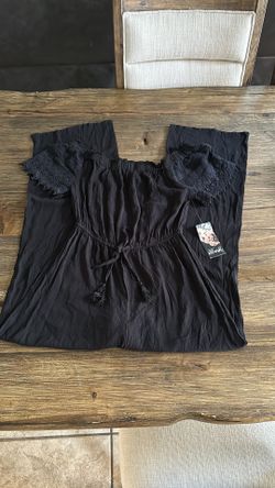 Women’s Romper/jumpsuit, Size M, New With Tags, $15