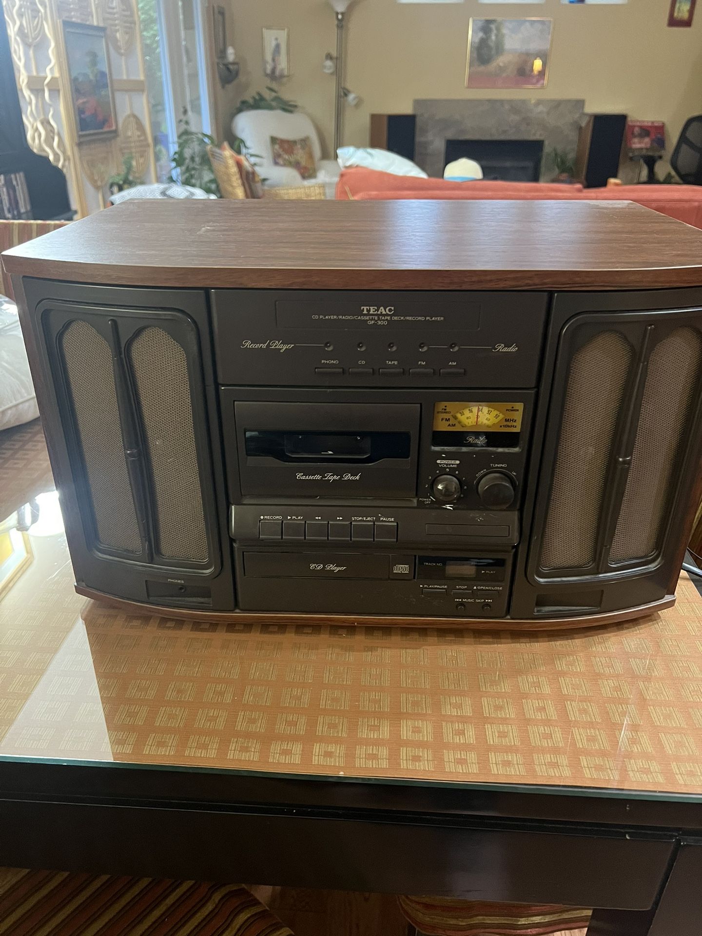 Turntable, CD player, Radio, Cassette