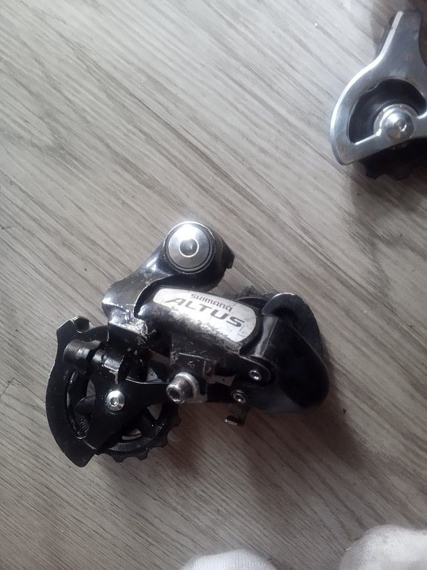Rear Derailer Shimano Altus