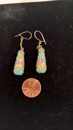 Glass decorated bead pierced earrings