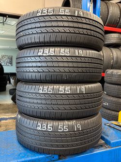 235/55/19 🔥🔥TOYO TIRES🔥🔥 95%