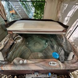 HotSpring Hot Spot Rythem jacuzzi