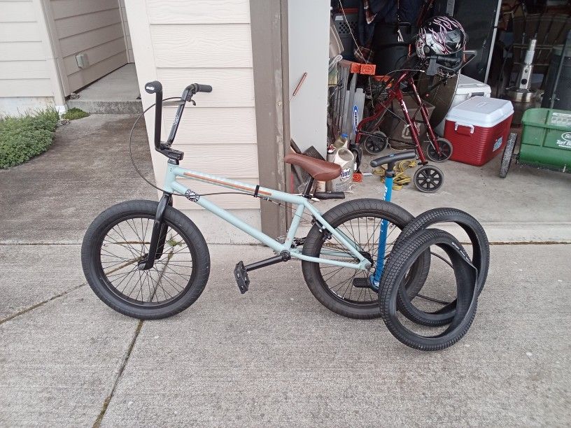 Like New Kink Whip XL