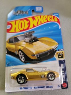 Hot Wheels '68 Corvette Gas Monkey Garage