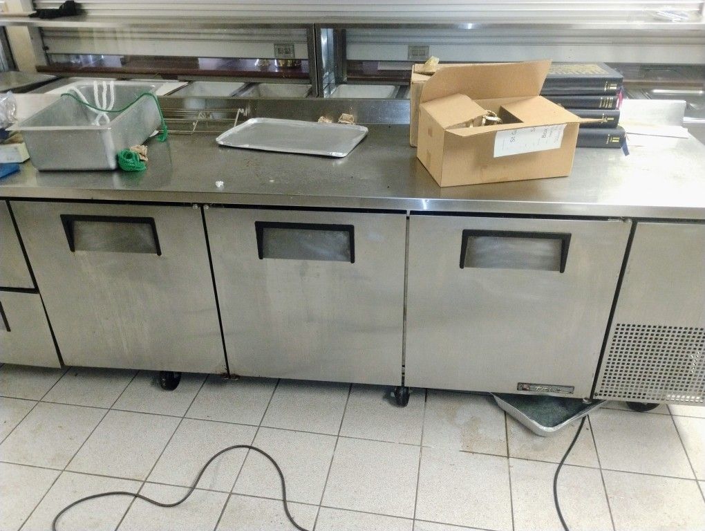 Undercounter Refrigerator