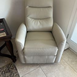 Recliner