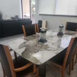 Modern Dining Table 