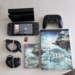 Nintendo Switch (30GB) & Legend of Zelda Tears of the Kingdom