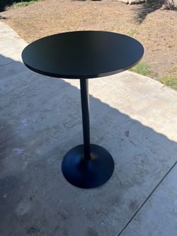 Bar table
