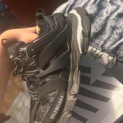 Balenciaga Track Led For Trades 