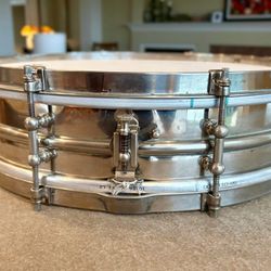 Ludwig 1923ish 4x15 Dance model, with 8 tube lugs!! 