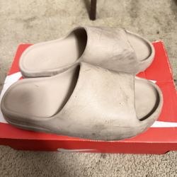 Yeezy Slides