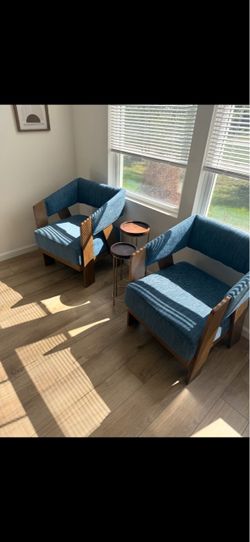 Couch set