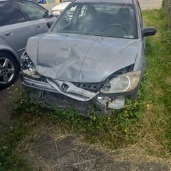 2005 Honda Civic/ Good Engine & 5 Speed Tranny
