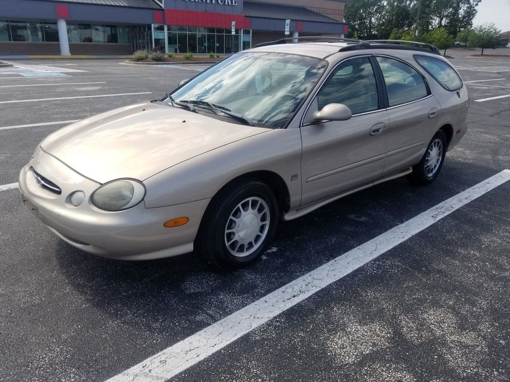 1998 Ford Taurus