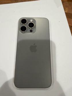 iPhone 15 Pro Max Natural Titanium - Unlocked