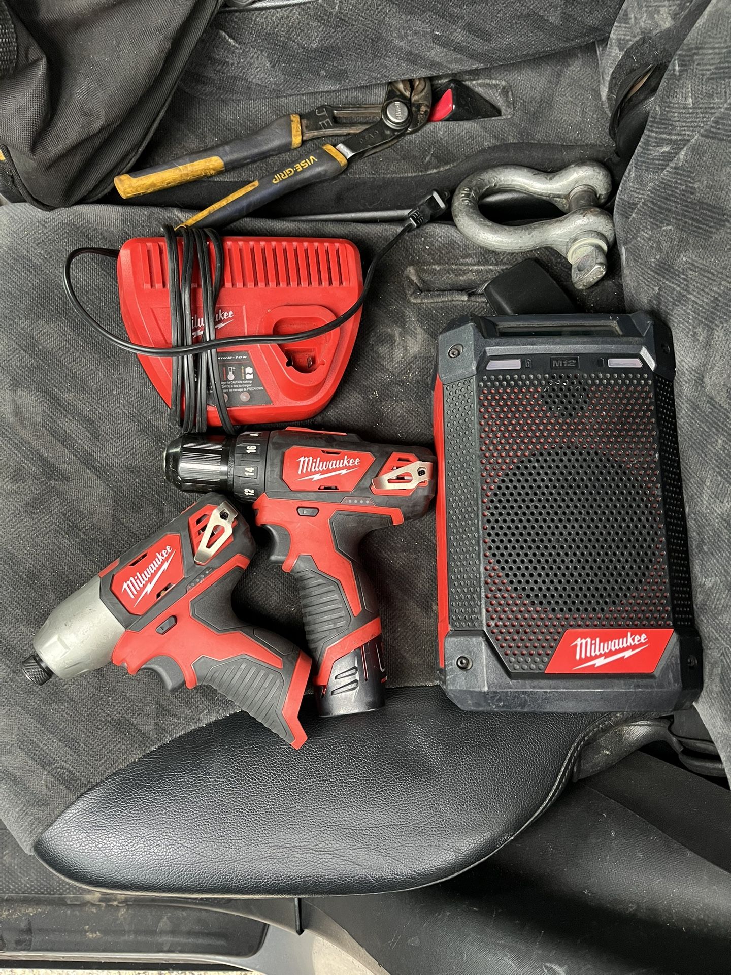 Milwaukee M12