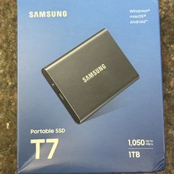 Samsung T7 portable SSD External 1TB drive