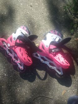 Metro Pink Inline Rollerblades