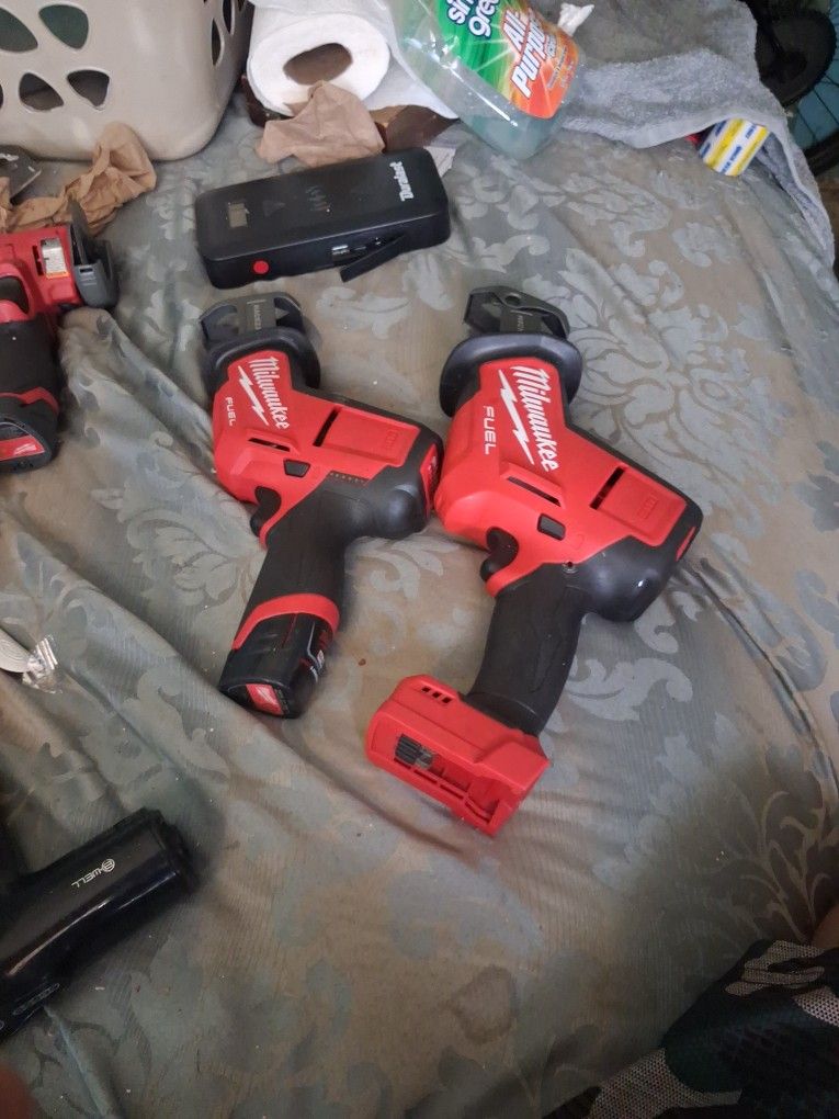 Milwaukee M12 Sawzall Amd M18 Sawzall