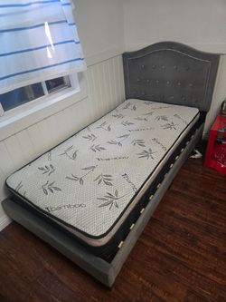Twin bed with mattress