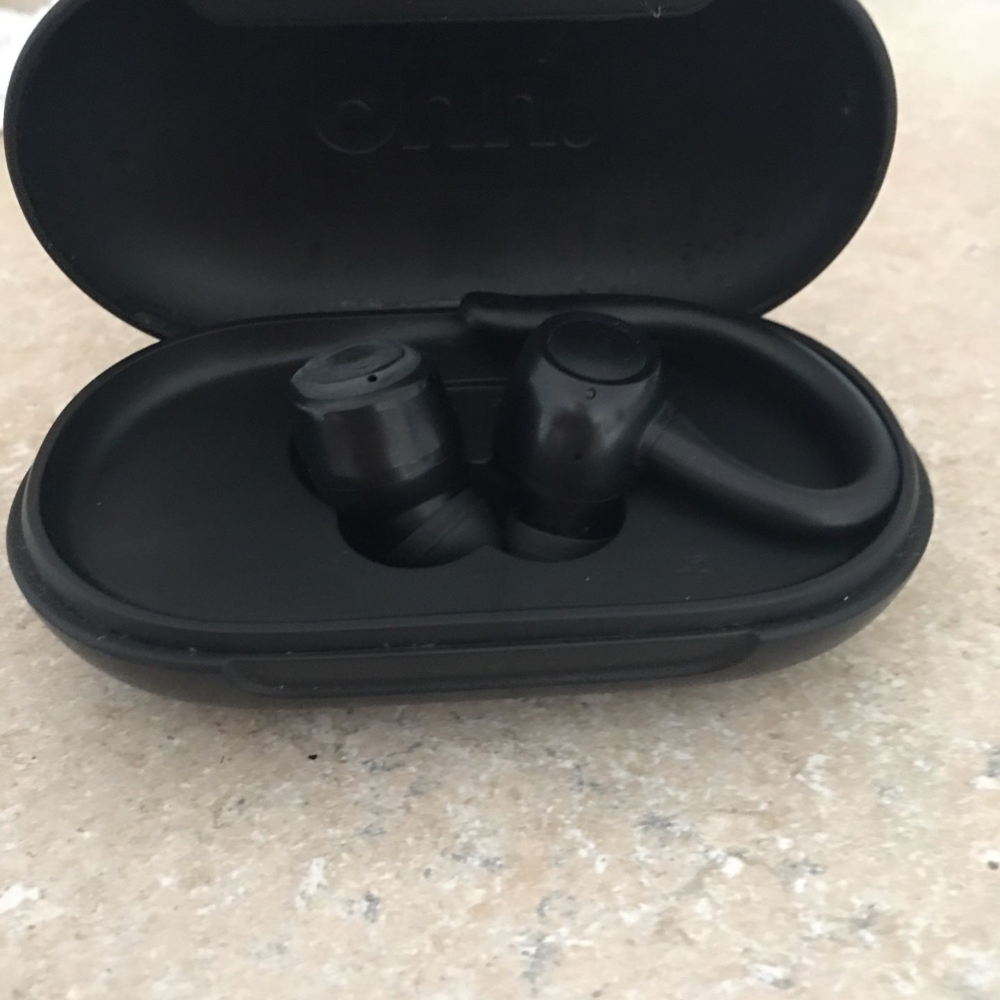 Onn Wireless Earbuds With Charging Case