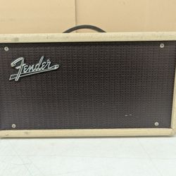 Fender Reverb PR263 6G15