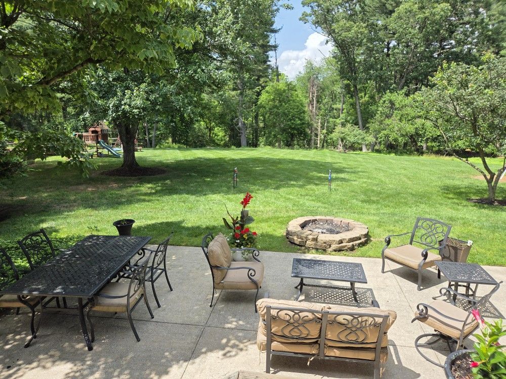 11 Piece Patio Set, Sunbrella Cushions