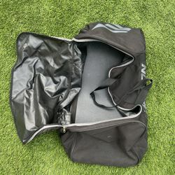 Black and Grey Easton Duffle Bag