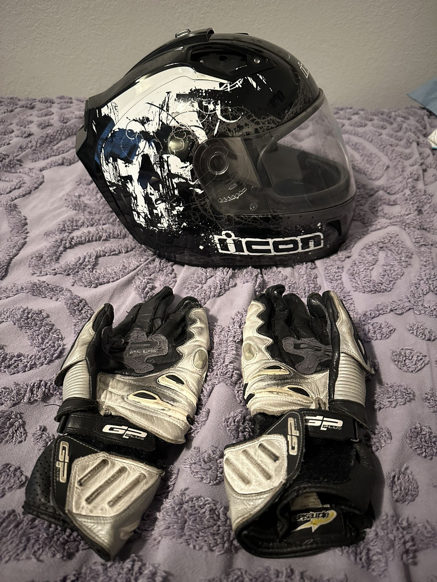 Motorcycle Helmet And Gloves 