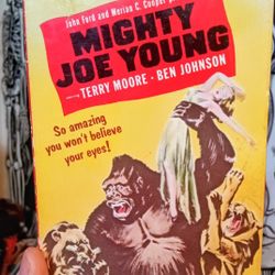 Mighty Joe Young  (Different Cover) VHS 