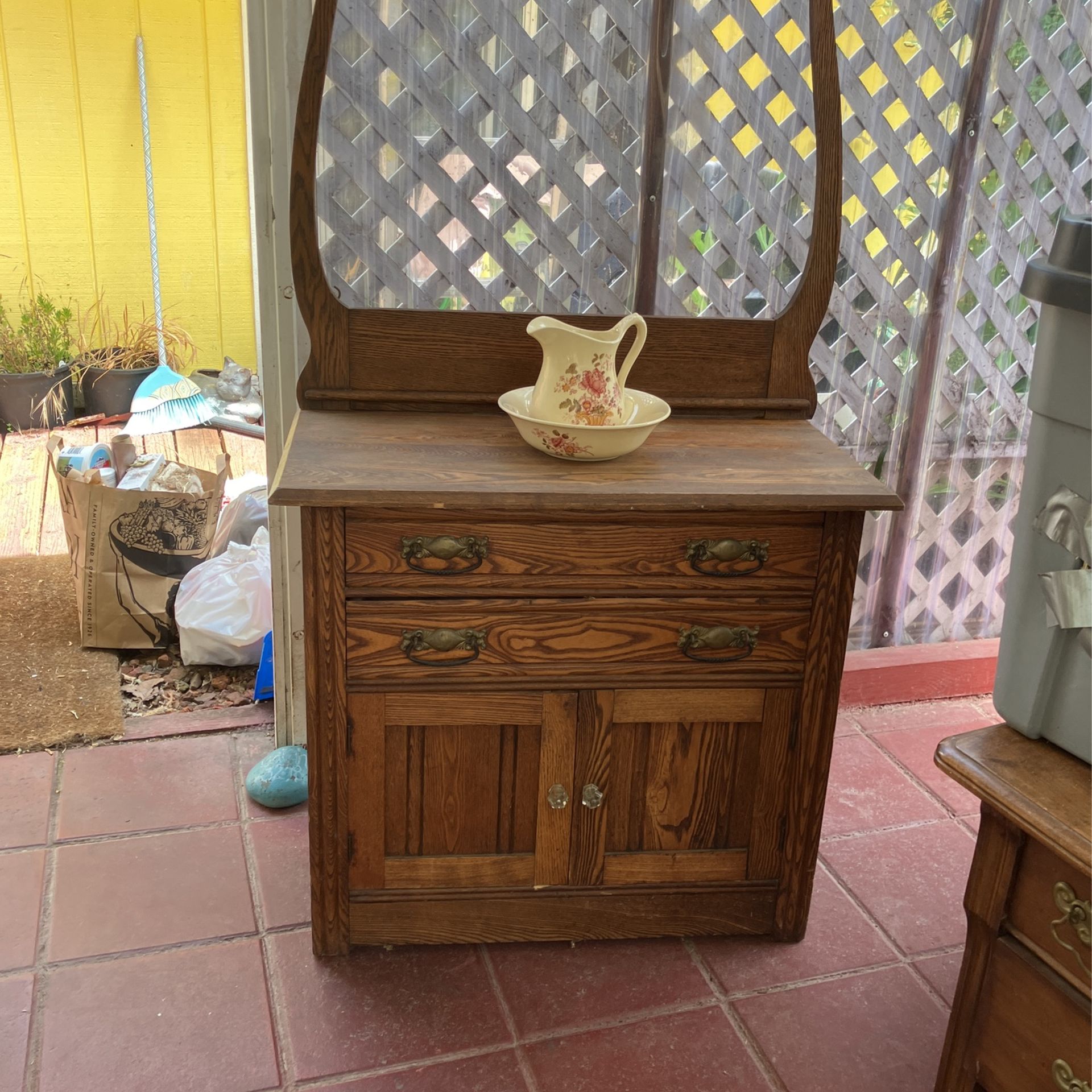 OLD OAK WOOD SIDEBOARD