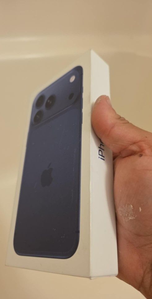 Iphone 17 Pro Max 256gb Brand New