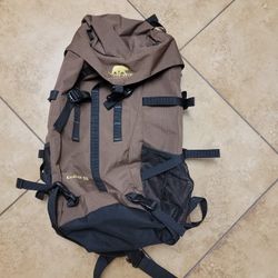 65 Liter Backpack Rucksack EUC Kodiak Golden Bear