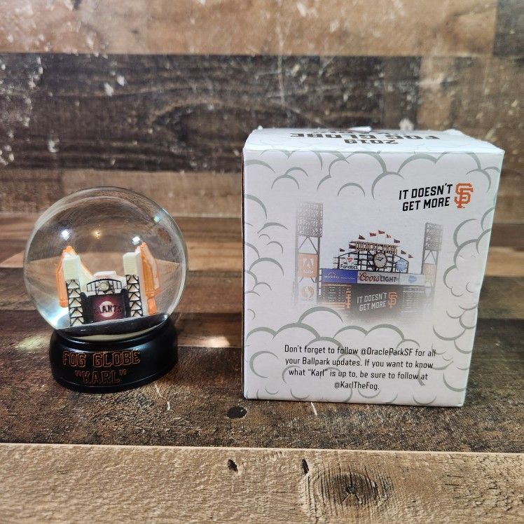 SF San Francisco Giants 2019 Fog Globe "Karl" SGA Xfinity Snow Globe MLB W/ BOX