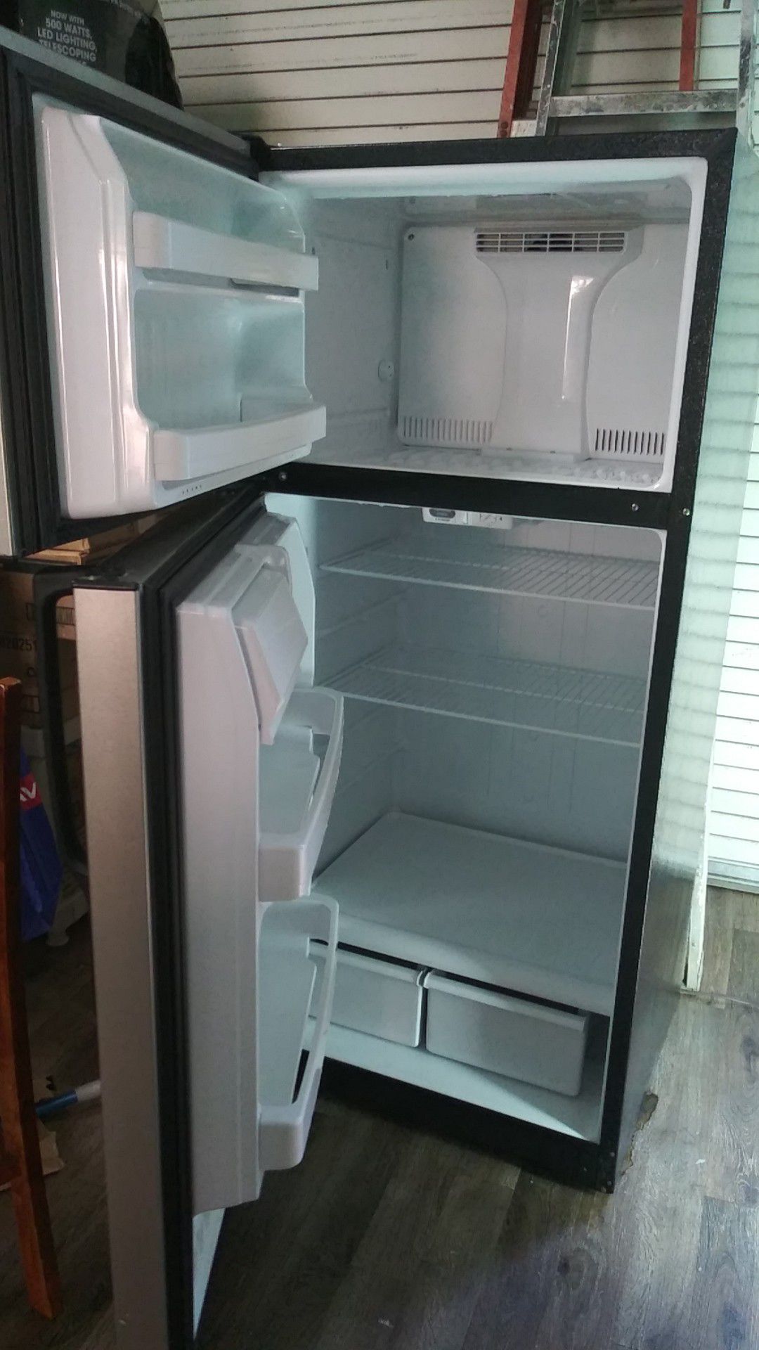Refrigerator, used good condition