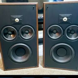 Polk Audio Monitor 10