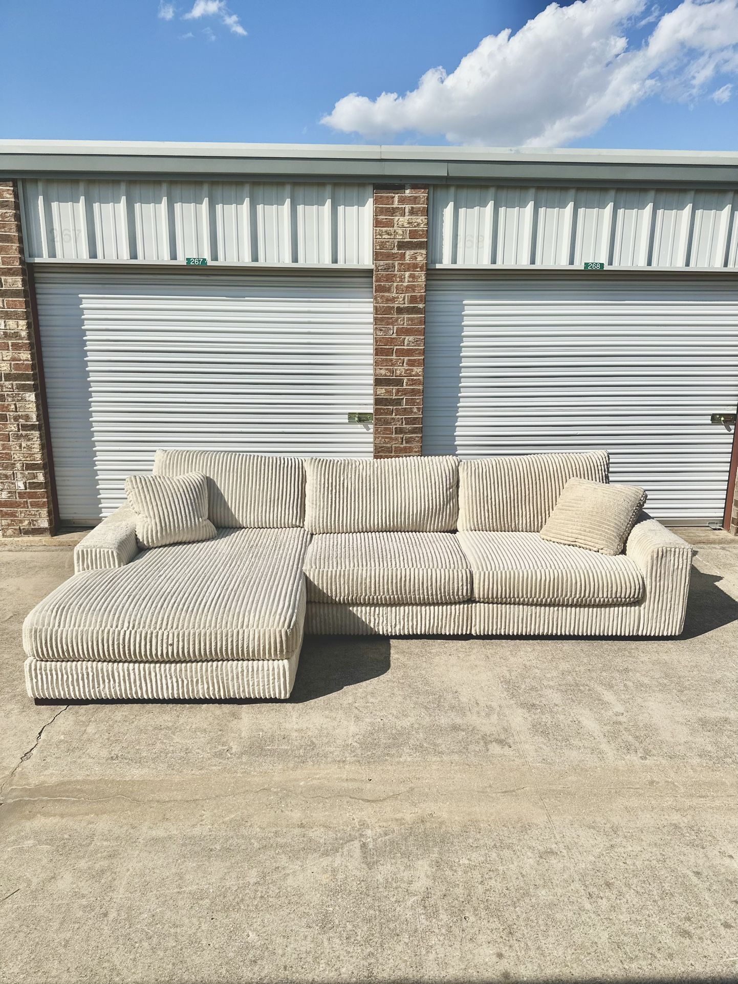 Ashley Furniture White Corduroy Sectional Couch - Free Shipping‼️