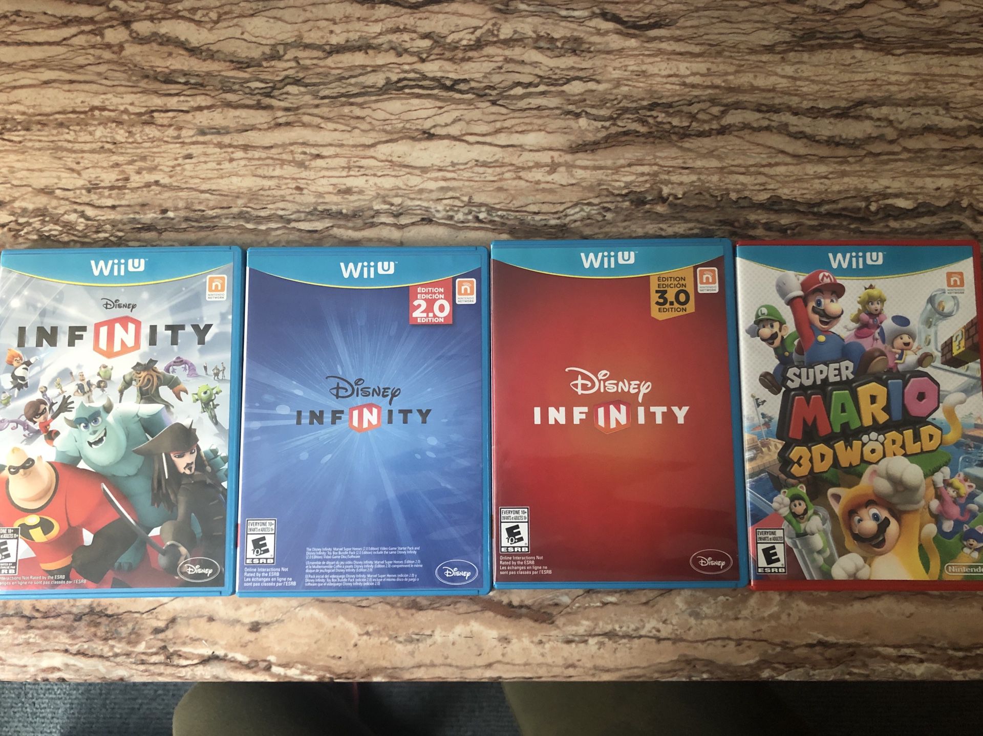 Wii U games & accessories