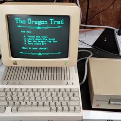 Apple II C