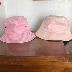 2 Women’s Hats One Pink Polyester  Hat New  And  Another One Size  Light Pink 88 %cotton  